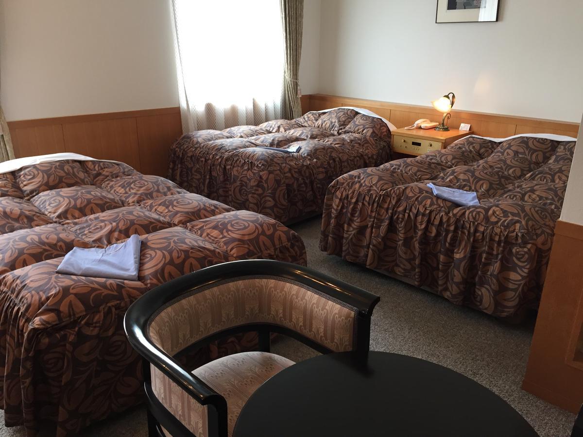 โฮเทล โซเชีย Hotel ฮิตะ ภายนอก รูปภาพ